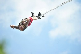 Bungee Jumping Mario